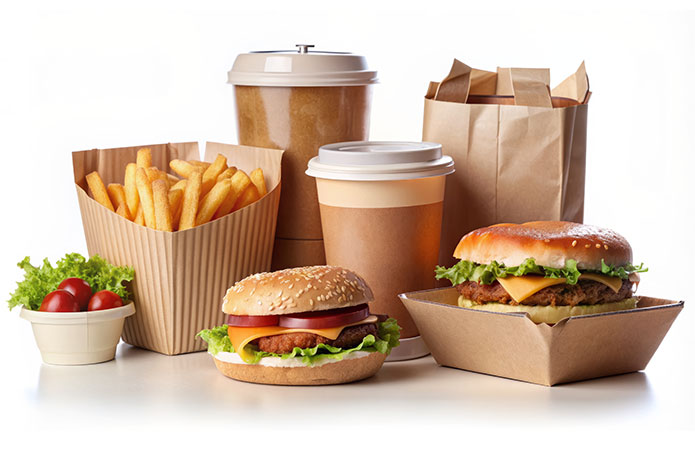 Packaging alimentari in carta per cibi solidi e liquidi, simbolo dell’articolo del blog dedicato alle novità legislative, sicurezza e conformità per il mondo cartario, relativo alla business unit Product Safety di Lifeanalytics